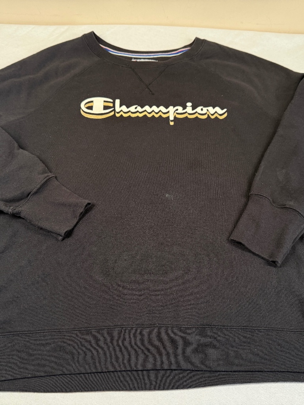 Champion Men's Retro Logo Sweatshirt Size 3XL - Dark Blue